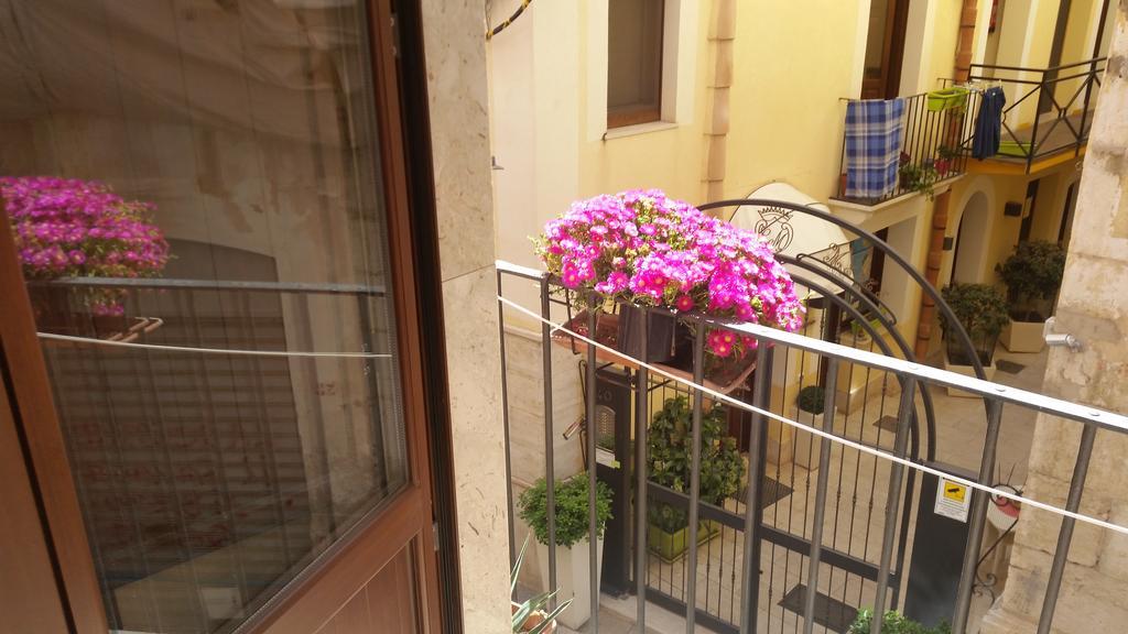 Gli Agrumi Rooms Trapani Exterior foto